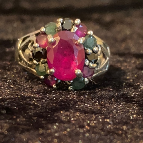 Jewelry - Ruby emerald sapphire cluster ring